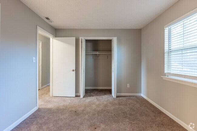 Meadow Crossing, Conyers, GA 30012 - photo 6