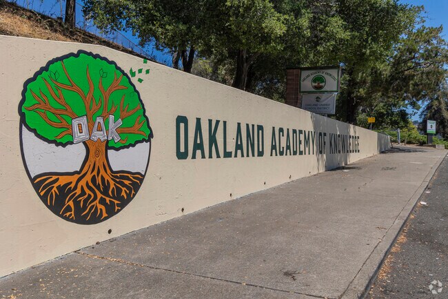 Oak Knoll parents can send their kids to Oakland Academy of Knowledge.