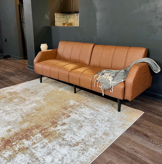 2810 Brattleboro Ave unit 4, Des Moines, IA 50311 - photo 2