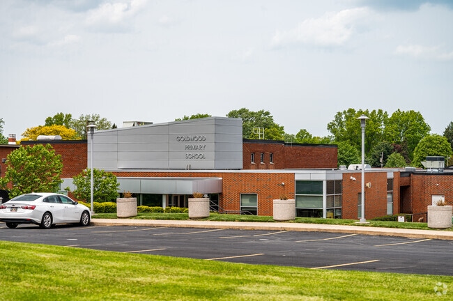 Goldwood Primary School front entrance in Rocky River, Ohio.