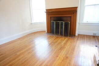 2 Ware St Unit 309, Cambridge, MA 02138