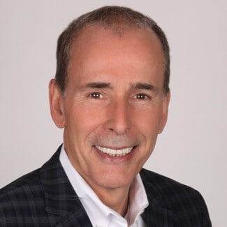 Douglas Tucker