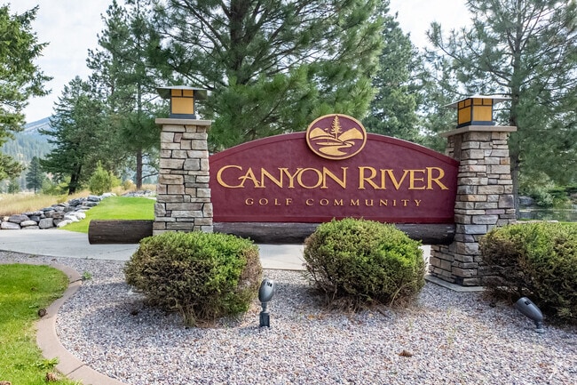 Canyon River Golf Club has 18 holes.