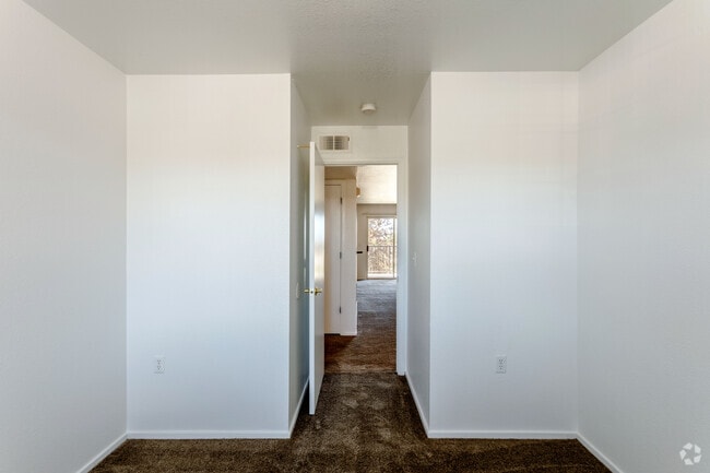 Prairie View Apartments, Cheyenne, WY 82001 - photo 7