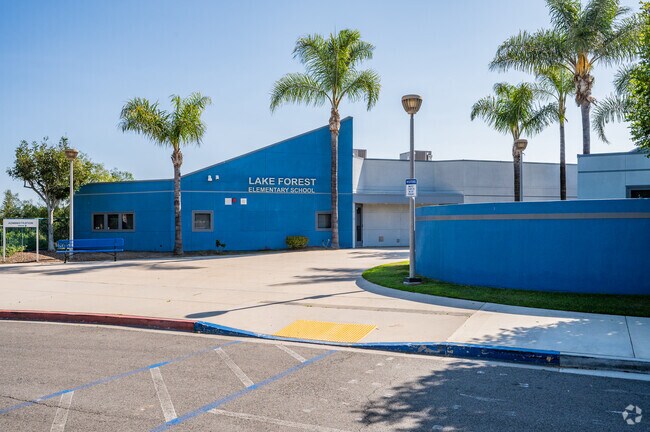 Students are provided a comprehensive curriculum at Lake Forest Elementary School.