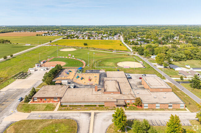 McGaughey Elementary School is a part of Mount Zion Community Unit School District No. 3.
