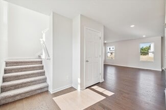 34395 Starling Dr, Chesterfield, MI 48047