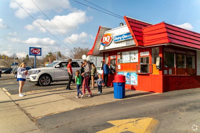 Tuomy Hills locals wait for their sweet treat on a nice warm day.