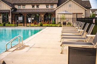 3913 Circollo Dr, Covington, KY 41017