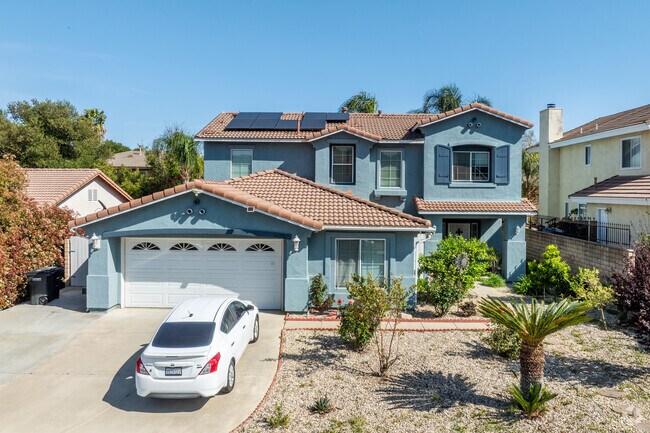 Lake Edge features a couple of Mediterranean-style homes with more square footage for those looking for more space.