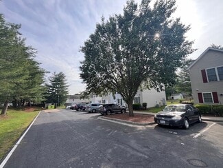 719 1st St, Culpeper, VA 22701