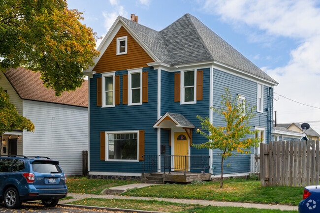 Multistory homes like this are very popular in the West Central neighborhood.