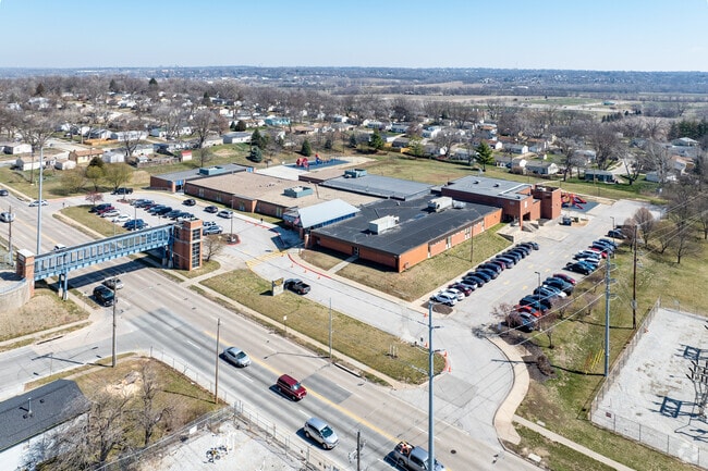 G. Stanley Hall Elementary School can be found in La Vista.