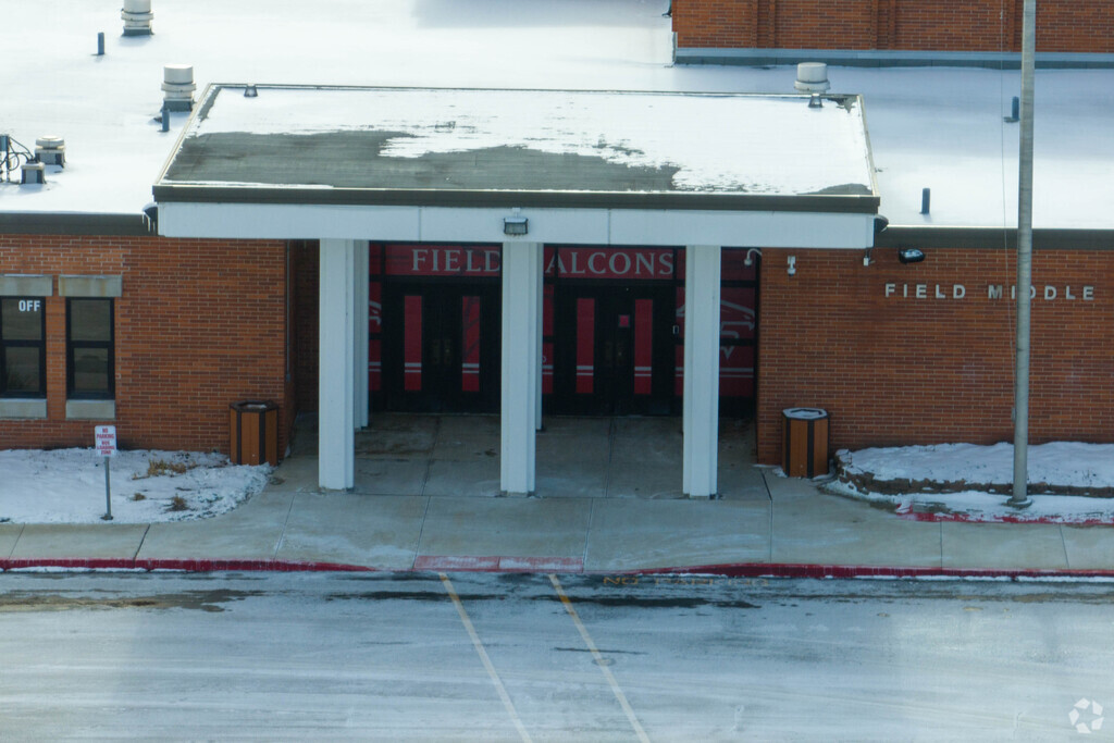 Field Middle School is located in Mogadore, Ohio.