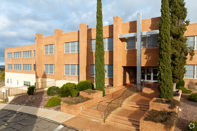 100 percent of Immaculate Heart High School graduates attend college.
