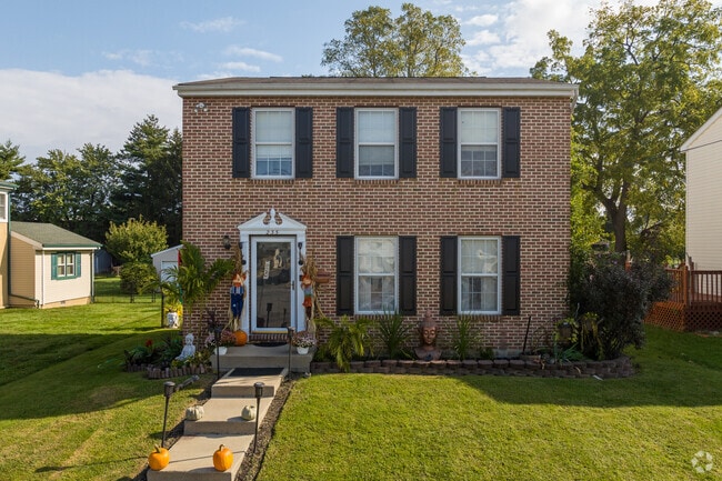 Although primarily made up of row and duplex homes, Marcus Hook features some colonial houses.