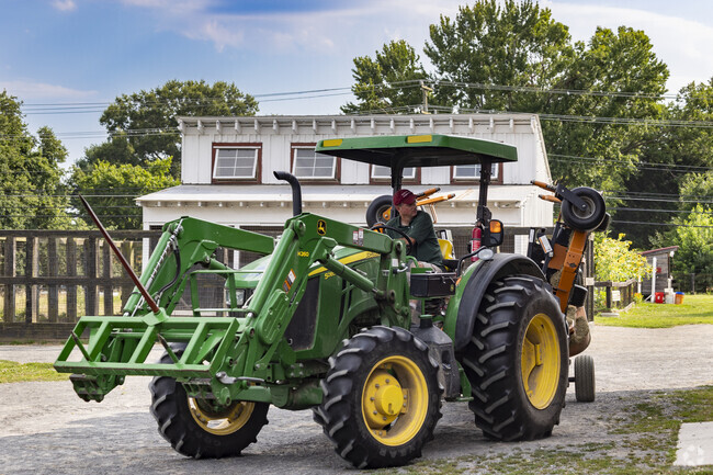 Frying Pan Farm Park offers a glimpse into life on a real working farm in Floris.