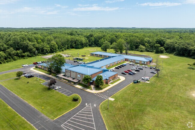 According to state test scores, 17% of Marcus Newcomb Middle School students are at least proficient in math and 28% in reading.