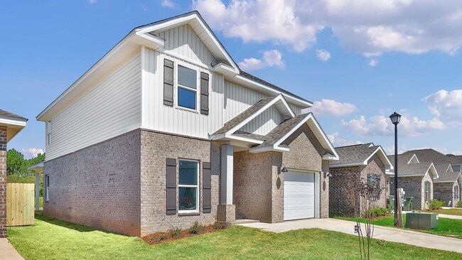 9904 Starling Dr, Pensacola, FL 32506 - photo 2