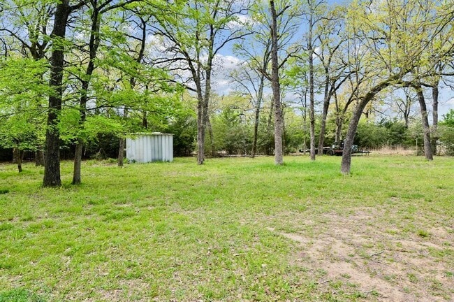 11150 Lafountain Ln, Bryan, TX 77808 - photo 4