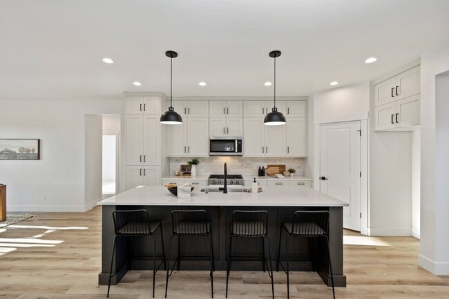 11201 S Corballis Ln, Kuna, ID 83634 - photo 2