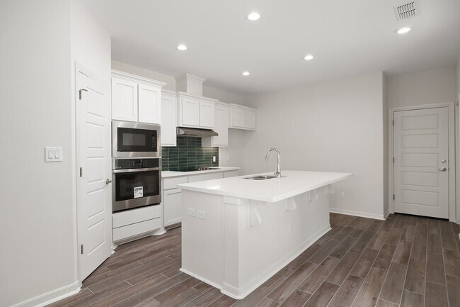 10201 N 14th St unit 37051459, McAllen, TX 78504 - photo 6