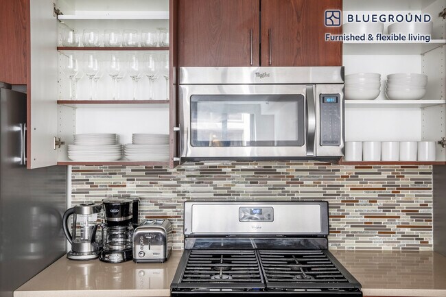 120 W 21st St unit FL6-ID1124, New York, NY 10011 - photo 6