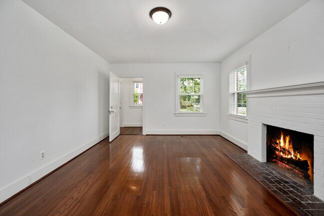 819 Weedon St unit 2, Fredericksburg, VA 22401 - photo 6