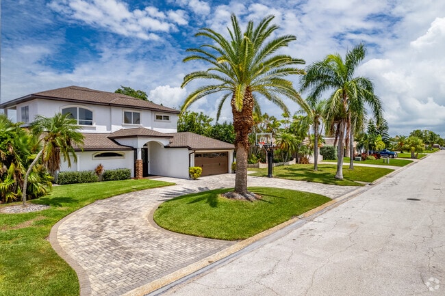 St.Pete Beach Neighborhood is filled with many style homes or different price ranges.