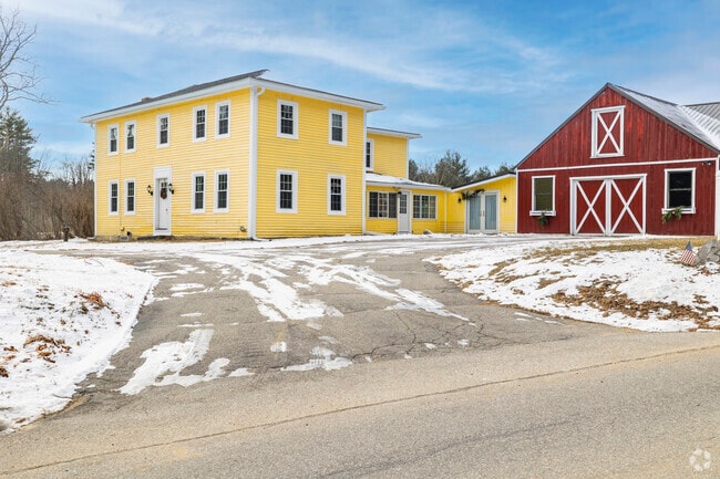 Colonial-style homes in Chichester reflect timeless architecture and historic charm.