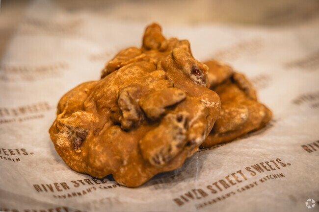 Grab a World Famous Praline at River Street Sweets at the Promenade.