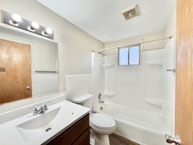 2505 Calypso Rd unit 1, Madison, WI 53704 - photo 2