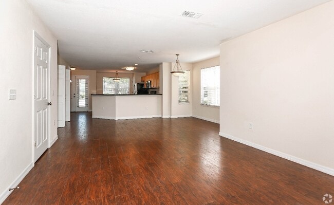 Villages at Lake Pointe, Orlando, FL 32822 - photo 5