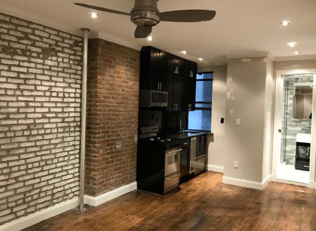 436 W 52nd St unit 7C, New York, NY 10019 - photo 3