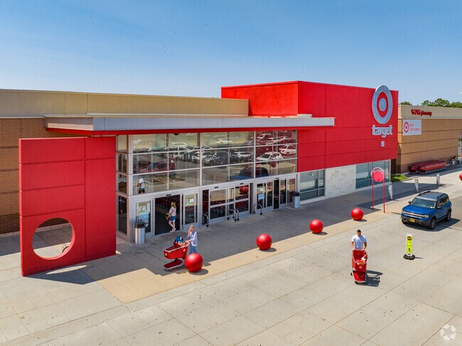 Islandia has a Target in the Central Islip shopping center.