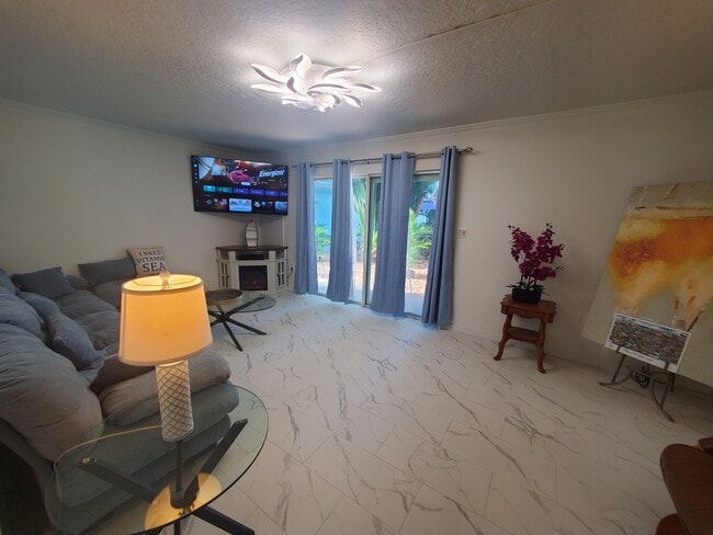 279 S Brevard Ave, Cocoa Beach, FL 32931 - photo 2