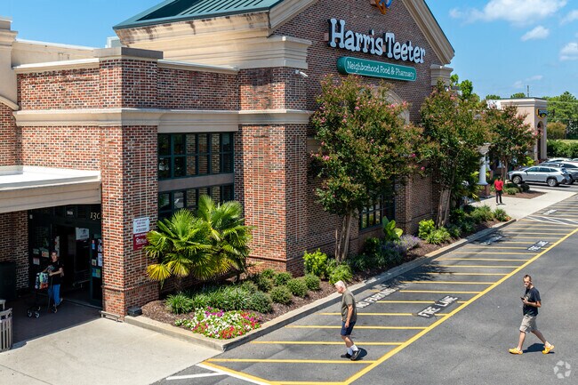 The Harris Teeter is located just accros Independence Blvd from Longleaf Park.