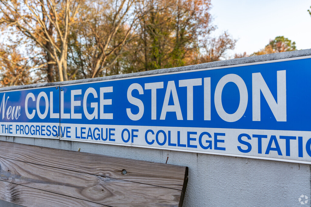 College Station is a small community located just south of the Clinton National Airport.