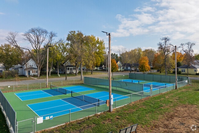 South Park provides Litchfield families with a variety of amenities.