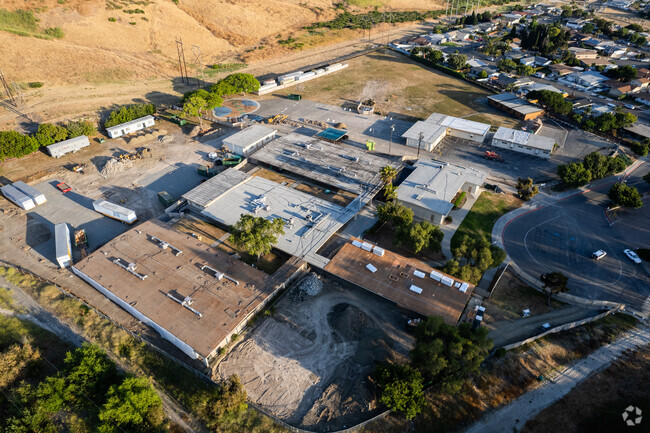 The side view with new contruction at San Luis Rey Elementary School in Oceanside.