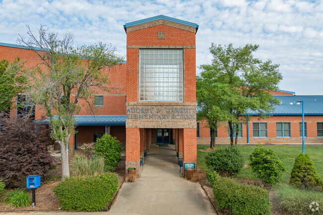 Garrett Elementary School