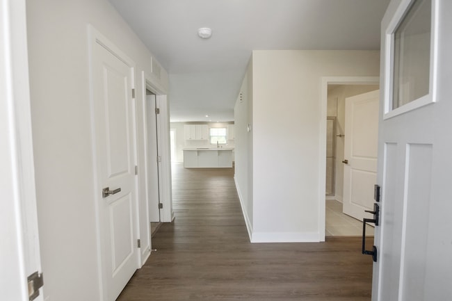 3081 Stonemill Trail, Boiling Springs, SC 29316 - photo 3