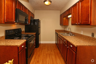 825 Menlo Dr, Columbia, SC 29210