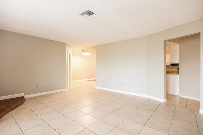 1314 SE 16th St, Cape Coral, FL 33990 - photo 3