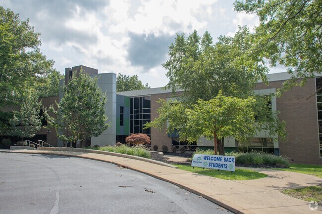 School of Innovation is a popular STEM-school in Willoughby Hills.