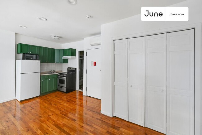 41 W 46th St unit 5-A, New York, NY 10036 - photo 2