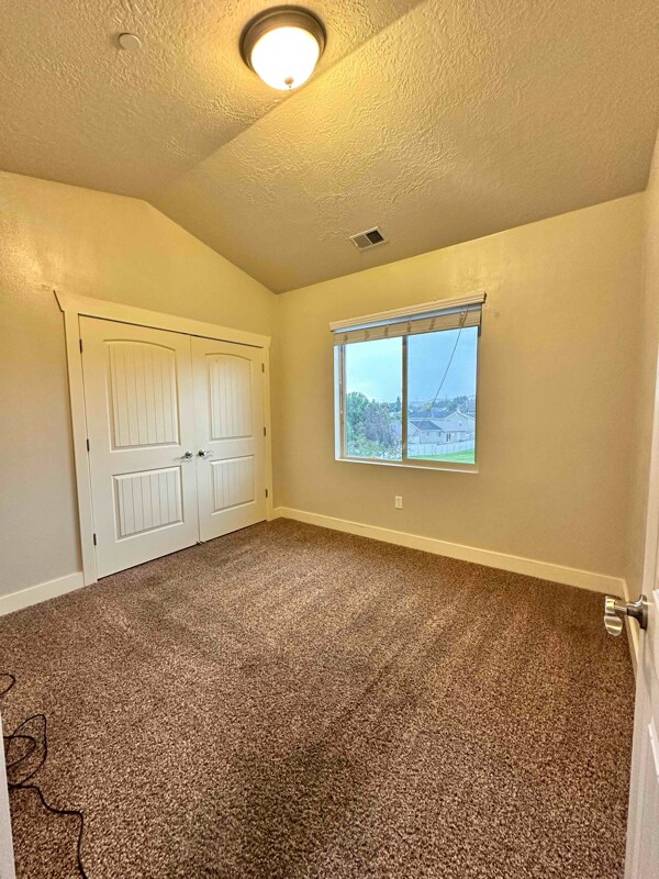 193 W Springview Dr, Saratoga Springs, UT 84045