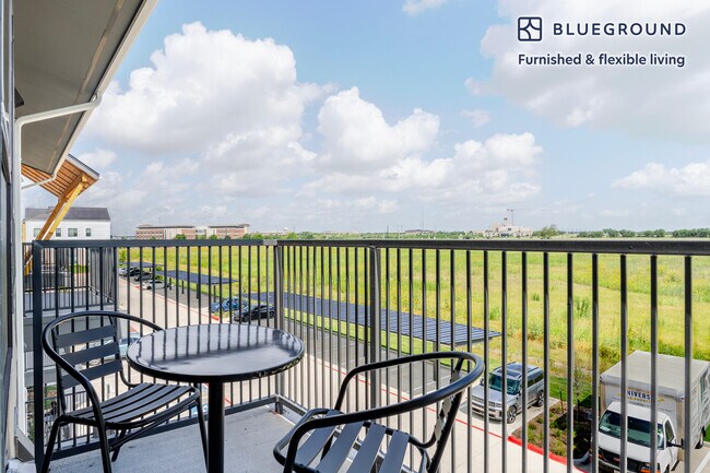 3801 N A W Grimes Blvd unit FL3-ID323, Round Rock, TX 78665 - photo 5