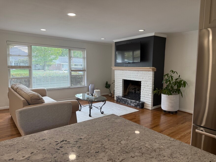 6721 Eleck Place, Cincinnati, OH 45243 - photo 1