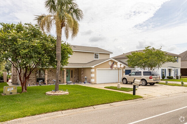 Many homes in Eden Isle are two stories.